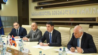 Аргишти Кярамян встретился в Тбилиси с генеральным прокурором Грузии Ираклием Шотадзе (фото)